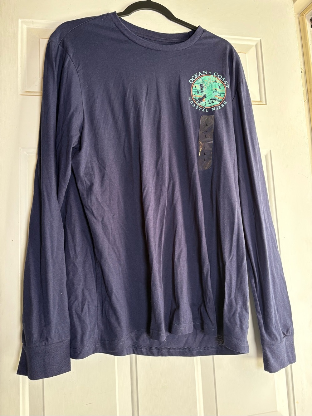 NWOT Ocean + Coast Men’s Long Sleeve T-shirt